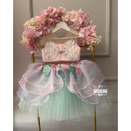 Rochie Prințesă Multicolor cu Fluture de Perle – Rochie Elegantă pentru Zi Onomastică | Mermaid Story