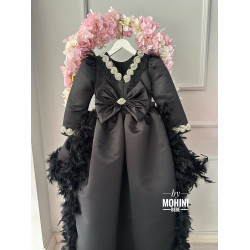 Rochie fete neagra cu trena si accesorii argintii Black Bijoux