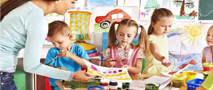 Metoda Montessori, ce este și cum ajută copilul să se dezvolte